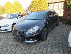 Schwarz Gebraucht 2013 Suzuki Kizashi Sport Limousine | 6.900 € (Fairer Preis)