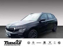 Blackmagic perleffekt Neu 2025 Skoda Kamiq Tour SUV | 32.490 € (Etwas zu teuer)