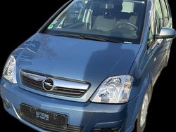 Blau Gebraucht 2006 Opel Meriva Edition Van / Kleinbus | 3.990 € (Etwas zu teuer)