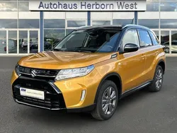 Solar yellow met. / dach schwa Gebraucht 2025 Suzuki Vitara GL SUV | 21.450 € (Guter Preis)
