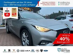 Grau Gebraucht 2016 Infiniti Q30 Kleinwagen | 15.890 €
