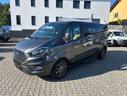 Magnetic Gebraucht 2018 Ford Tourneo Titanium Van / Kleinbus | 18.600 €