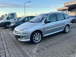 Silber Gebraucht 2005 Peugeot 206 Quiksilver Kombi | 1.499 € (Guter Preis)
