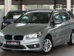 Grau Gebraucht 2017 BMW 218 Advantage Van / Kleinbus | 16.990 € (Fairer Preis)