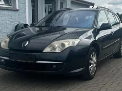 Grau Gebraucht 2009 Renault Laguna III Kombi | 2.500 € (Etwas zu teuer)