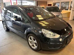 Grau Gebraucht 2008 Ford S-MAX Titanium Van / Kleinbus | 2.999 € (Guter Preis)