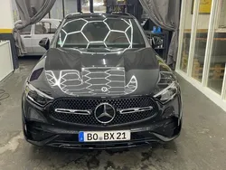 Mercedes GLC300