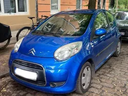 Blau Gebraucht 2009 Citroën C1 Kleinwagen | 2.000 € (Fairer Preis)