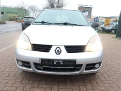 Silber Gebraucht 2005 Renault Clio II Campus Kleinwagen | 1.450 € (Fairer Preis)