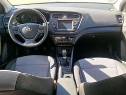 Gebraucht 2020 Hyundai i20 Trend Limousine | 13.222 € (Guter Preis)