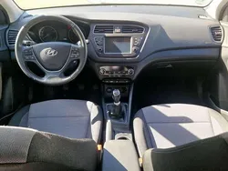 Gebraucht 2020 Hyundai i20 Trend Limousine | 13.888 € (Fairer Preis)