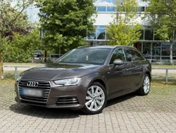 Braun Gebraucht 2016 Audi A4 S-Line Kombi | 16.799 €
