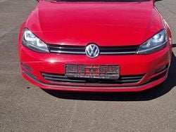 Rot Gebraucht 2015 VW Golf VII Kombi | 6.000 € (Guter Preis)