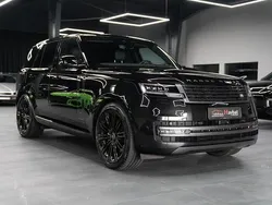 Schwarz Gebraucht 2024 Land Rover Range Rover HSE SUV | 125.850 € (Fairer Preis)