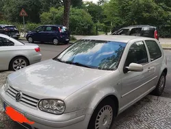 Silber Gebraucht 1999 VW Golf IV Basis Kleinwagen | 750 € (Guter Preis)