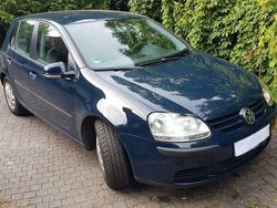 Blau Gebraucht 2004 VW Golf IV Trendline Limousine | 1.600 € (Guter Preis)