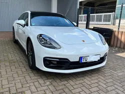 Weiß Gebraucht 2020 Porsche Panamera 4S Sport Turismo Limousine | 94.500 € (Teuer)