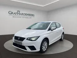 Weiß Gebraucht 2021 Seat Ibiza Style Limousine | 15.990 € (Etwas zu teuer)