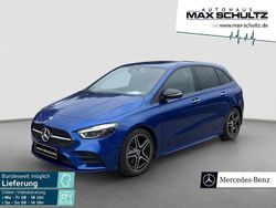 Metalliclack spektralblau (metallic) Gebraucht 2024 Mercedes 200 AMG Limousine | 41.580 €