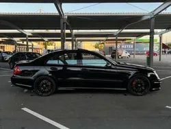 Schwarz Gebraucht 2005 Mercedes E55 AMG AMG Limousine | 23.000 €