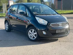 Schwarz Gebraucht 2011 Kia Venga 2 Kleinwagen | 4.900 € (Etwas zu teuer)