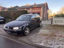 Schwarz Gebraucht 2001 VW Golf Highline Limousine | 1.200 € (Guter Preis)