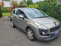 Beige Gebraucht 2011 Peugeot 3008 Active SUV | 3.999 €