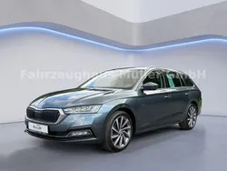 Grau Gebraucht 2021 Skoda Octavia Style Kombi | 22.379 € (Fairer Preis)
