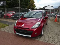 Rot Gebraucht 2010 Renault Clio GrandTour Dynamique Kombi | 3.499 € (Fairer Preis)