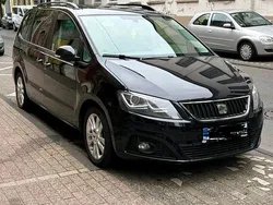 Schwarz Gebraucht 2011 Seat Alhambra Van / Kleinbus | 6.300 € (Fairer Preis)