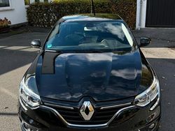Schwarz Gebraucht 2018 Renault Mégane IV LIMITED Deluxe Limousine | 13.000 €