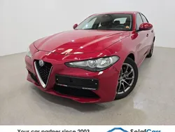 Rot Gebraucht 2018 Alfa Romeo Giulia Super Limousine | 11.374 € (Guter Preis)
