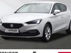 Weiß Neu 2025 Seat Leon Limousine | 31.990 € (Fairer Preis)