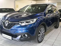 Blau Gebraucht 2016 Renault Kadjar Bose Edition SUV | 10.800 € (Fairer Preis)