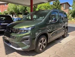 Zelena grün Neu 2025 Peugeot Rifter GT Van / Kleinbus | 31.990 € (Fairer Preis)
