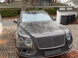Grau Gebraucht 2017 Bentley Bentayga SUV | 85.980 €