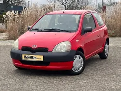 Rot Gebraucht 2001 Toyota Yaris Limousine | 2.499 € (Fairer Preis)