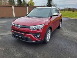 Cherry red metallic Gebraucht 2022 Ssangyong (KGM) Tivoli SUV | 16.490 € (Fairer Preis)
