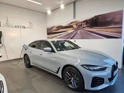Grau Gebraucht 2023 BMW i4 M Sport Limousine | 43.200 € (Superpreis)
