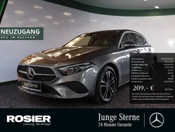 Grau / mountaingrau Gebraucht 2024 Mercedes A180 Advanced Limousine | 27.169 € (Guter Preis)