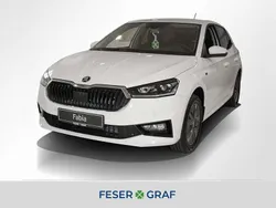 Candy weiss Neu 2025 Skoda Fabia Tour Limousine | 20.490 € (Fairer Preis)