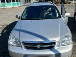 Silber Gebraucht 2007 Chevrolet Nubira Kombi | 1.100 €