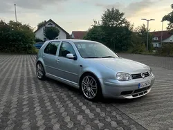 Silber Gebraucht 2000 VW Golf IV Limousine | 3.500 € (Fairer Preis)