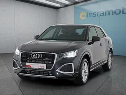 Grau Gebraucht 2023 Audi Q2 SUV | 29.199 € (Fairer Preis)