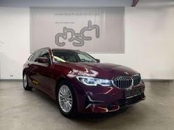 Rot Gebraucht 2022 BMW 318 Luxury Line Kombi | 23.790 € (Superpreis)