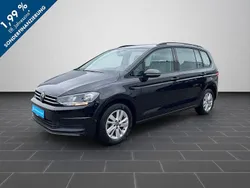 Deep black perleffekt (metallic) Gebraucht 2024 VW Touran Comfortline Van / Kleinbus | 31.400 € (Fairer Preis)