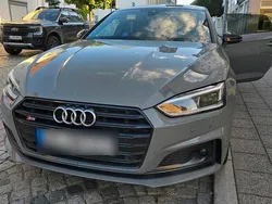 Grau Gebraucht 2019 Audi S5 Limousine | 44.000 € (Etwas zu teuer)