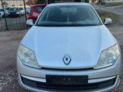 Silber Gebraucht 2009 Renault Laguna III Expression Limousine | 1.799 € (Guter Preis)