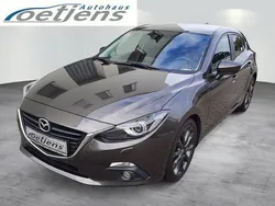 Grau Gebraucht 2016 Mazda 3 Nakama Limousine | 14.980 € (Fairer Preis)