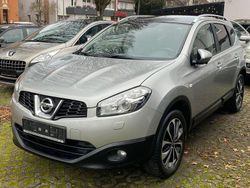 Silber Gebraucht 2012 Nissan Qashqai +2 Tekna SUV | 7.990 € (Fairer Preis)